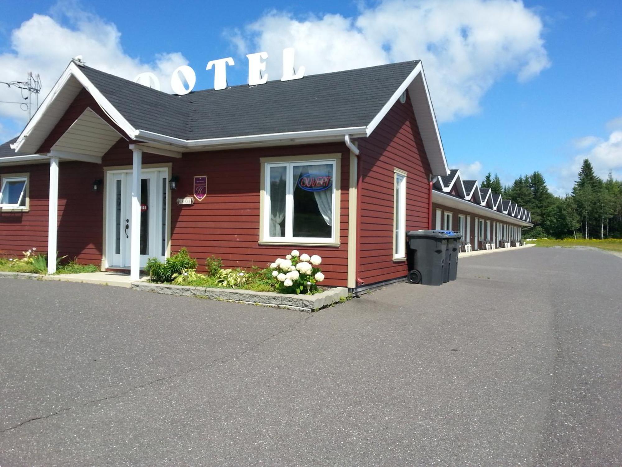 Motel Cabano-Relais Экстерьер фото